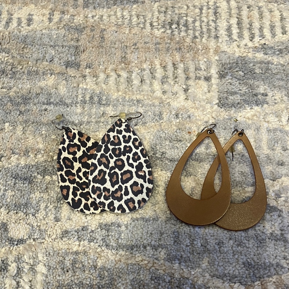 Nickel & Suede Leopard and Brown Teardrop Earrings Set